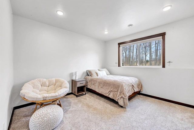 2442 LOXLEY COURT, Suamico, WI 54173