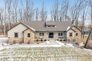 2442 LOXLEY COURT, Suamico, WI 54173