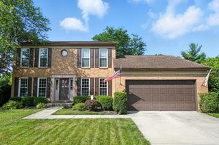 8211 Fawn Lake Court, Cincinnati, OH 45247