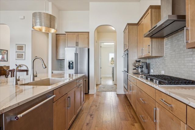 328 Barbaro DR, Austin, TX 78737