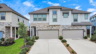 4214 Balboa Drive, Iowa Colony, TX 77583