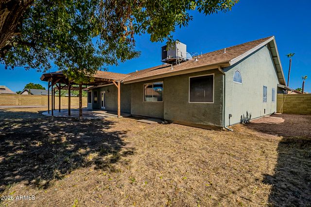 8844 W CAVALIER Drive, Glendale, AZ 85305