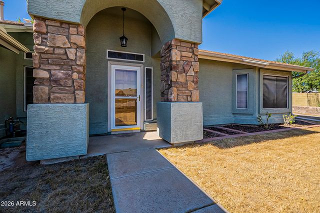 8844 W CAVALIER Drive, Glendale, AZ 85305