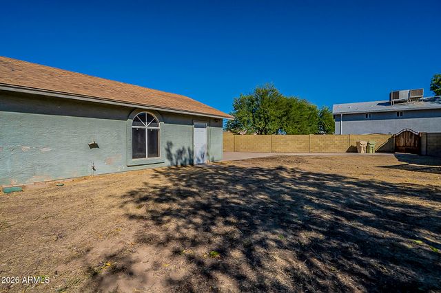 8844 W CAVALIER Drive, Glendale, AZ 85305