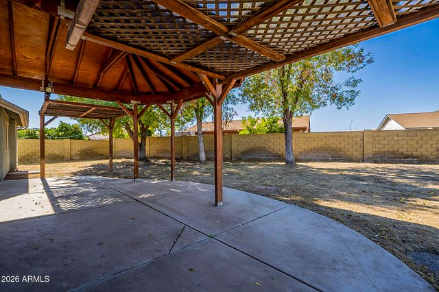 8844 W CAVALIER Drive, Glendale, AZ 85305