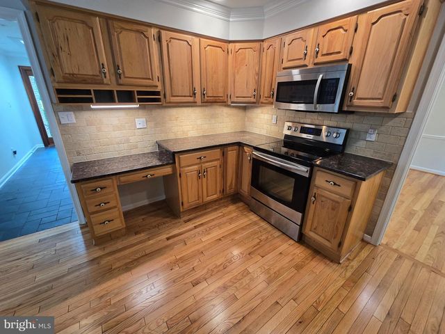 202 CYPRESS CREEK RD, Severna Park, MD 21146