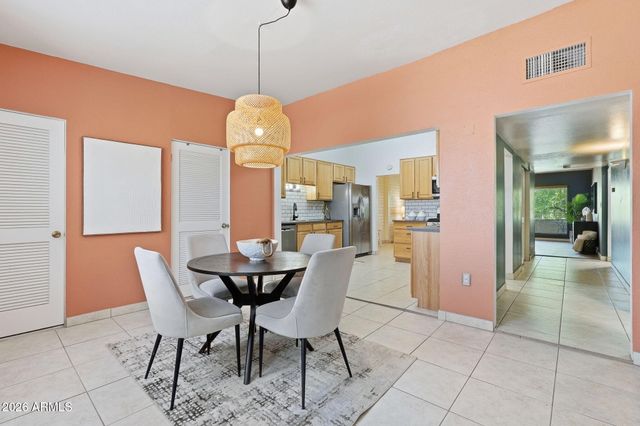 1201 E ROSE Lane 9, Phoenix, AZ 85014