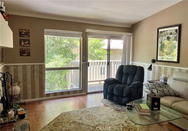 109 Rockledge Lane, Lake Arrowhead, CA 92352