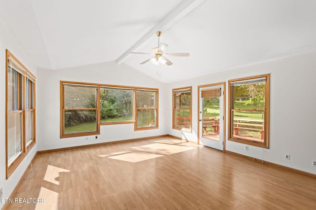 1025 Lancewood Drive, Knoxville, TN 37920