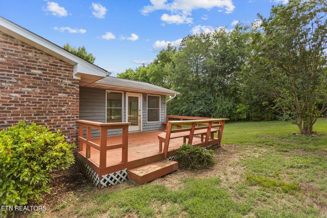 1025 Lancewood Drive, Knoxville, TN 37920