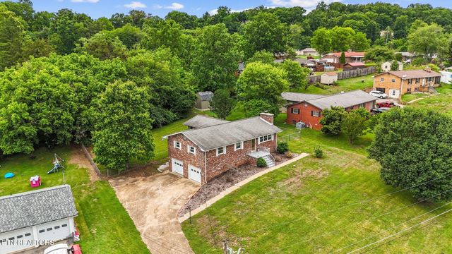 1025 Lancewood Drive, Knoxville, TN 37920