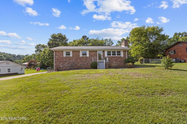 1025 Lancewood Drive, Knoxville, TN 37920