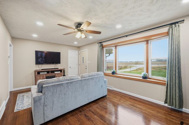 429 Russell Street, Alvo, NE 68304