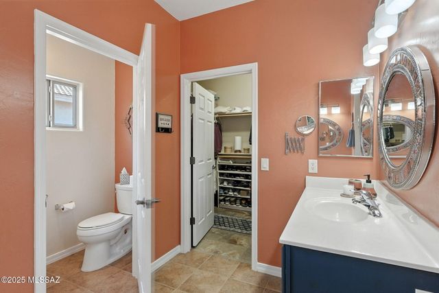 2323 S Via Pompilo, Green Valley, AZ 85614