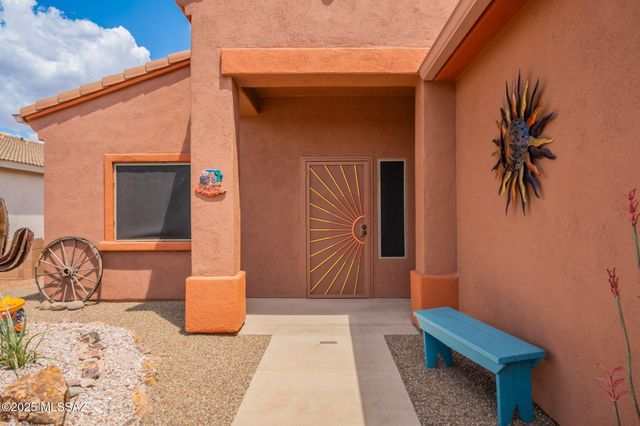 2323 S Via Pompilo, Green Valley, AZ 85614