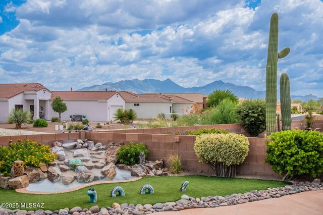 2323 S Via Pompilo, Green Valley, AZ 85614