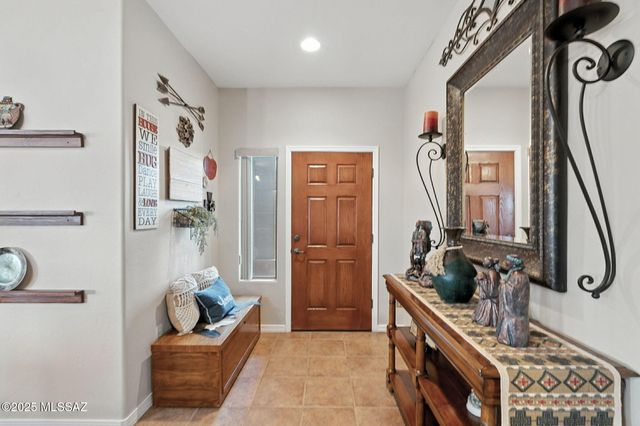 2323 S Via Pompilo, Green Valley, AZ 85614