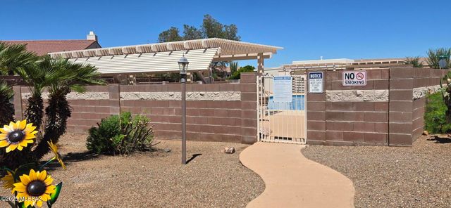 2323 S Via Pompilo, Green Valley, AZ 85614