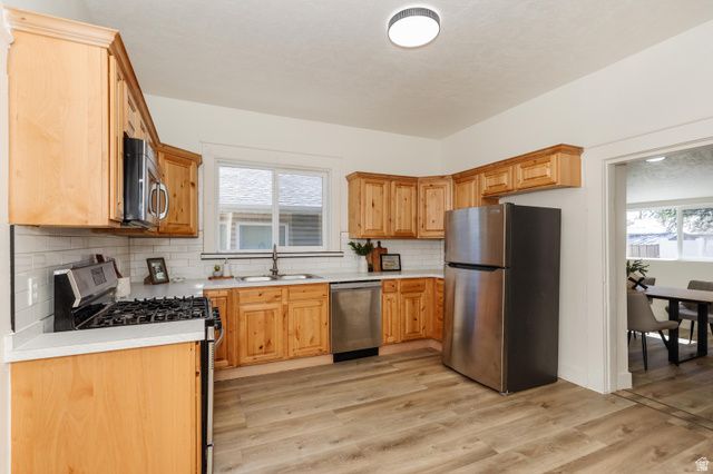 207 33RD ST, Ogden, UT 84401