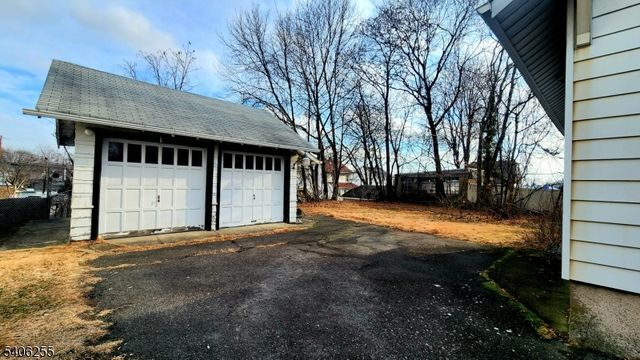 518 W Broadway, Haledon Boro, NJ 07508