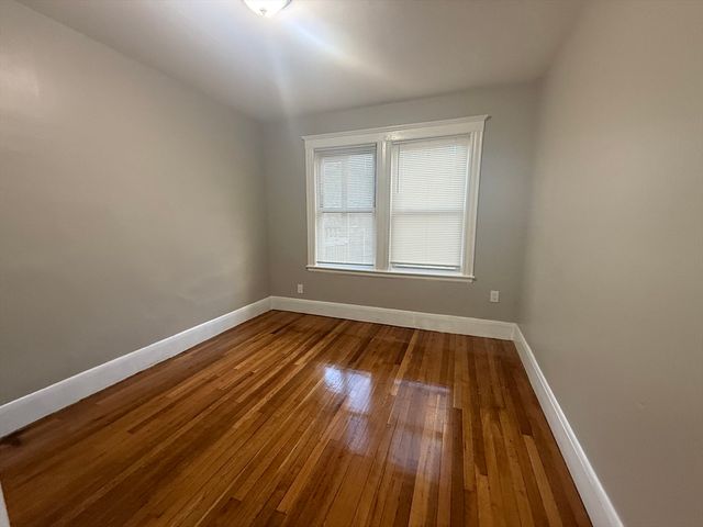 135-137 Lawton Ave 6, Lynn, MA 01902