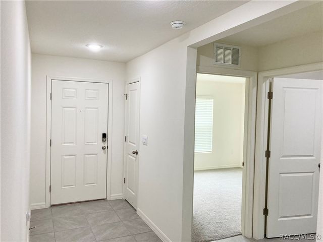 614 W Fairways View Drive, Beverly Hills, FL 34465