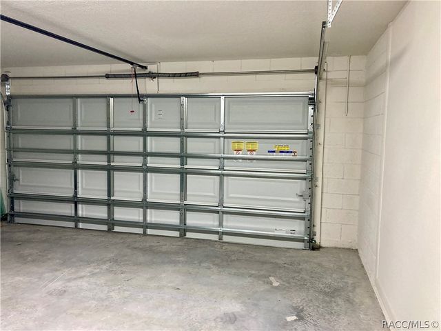 614 W Fairways View Drive, Beverly Hills, FL 34465