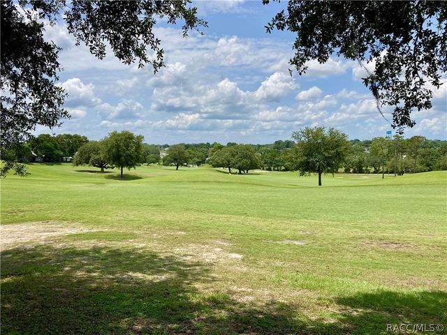 614 W Fairways View Drive, Beverly Hills, FL 34465