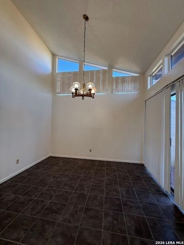 116 Campbell Dr Unit 16, Canyon Lake, TX 78133