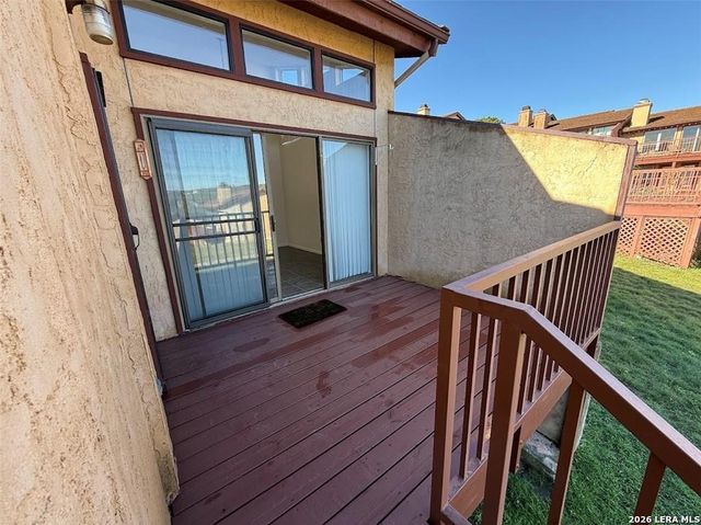 116 Campbell Dr Unit 16, Canyon Lake, TX 78133