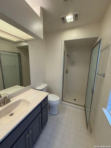 116 Campbell Dr Unit 16, Canyon Lake, TX 78133