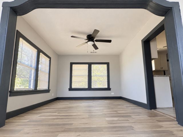 522 N Austin Avenue, Denison, TX 75020