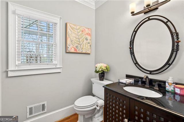 465 Thornwyck Trail, Roswell, GA 30076