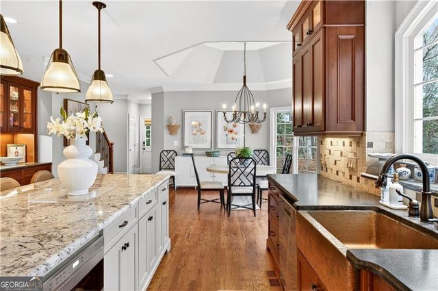 465 Thornwyck Trail, Roswell, GA 30076