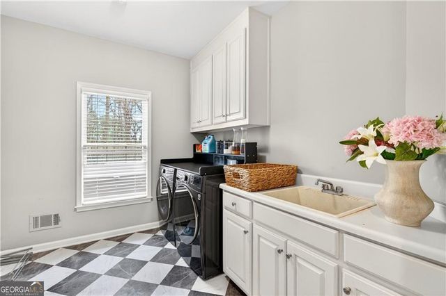 465 Thornwyck Trail, Roswell, GA 30076