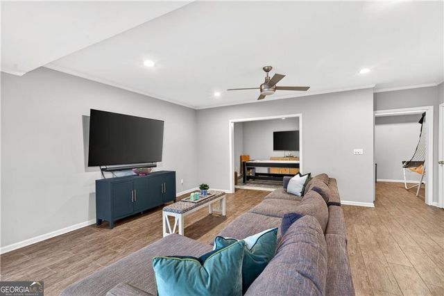 465 Thornwyck Trail, Roswell, GA 30076