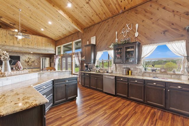 4400 Blue Ridge Farms Road, Blue Ridge, TX 75424