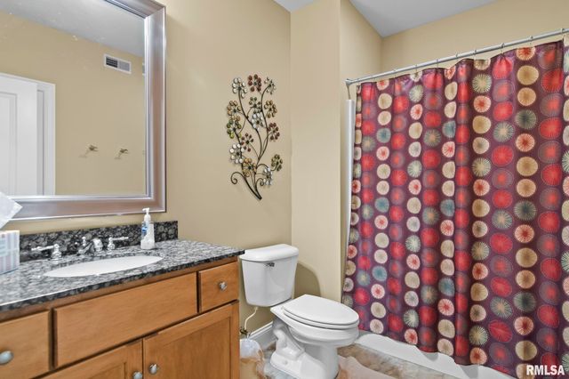 2216 Charlack Avenue, Springfield, IL 62704