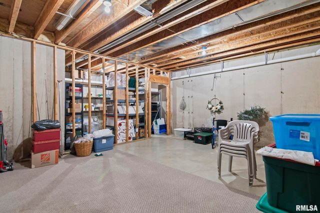 2216 Charlack Avenue, Springfield, IL 62704