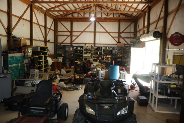 341 Pumpkin Hollow Rd, Liberty, TN 37095
