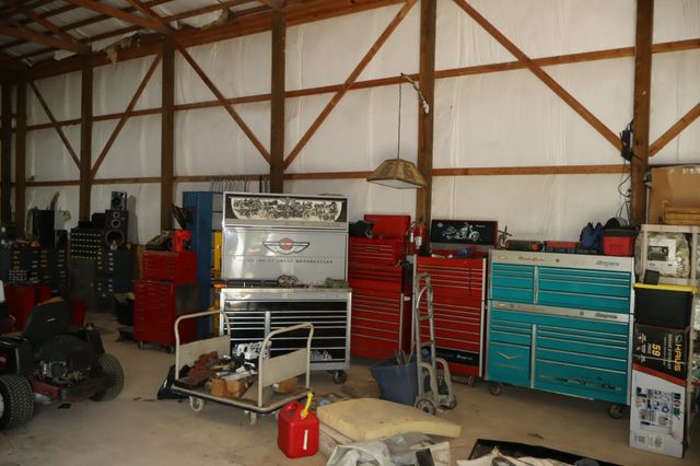 341 Pumpkin Hollow Rd, Liberty, TN 37095