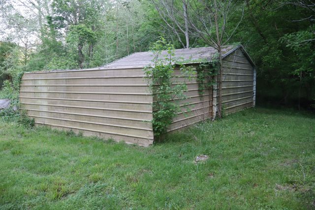 341 Pumpkin Hollow Rd, Liberty, TN 37095