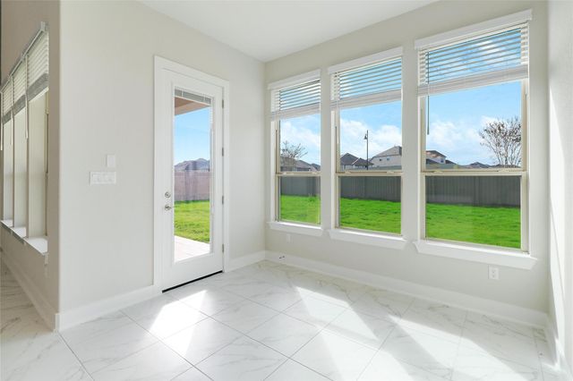 532 Great Lawn BND, Liberty Hill, TX 78642