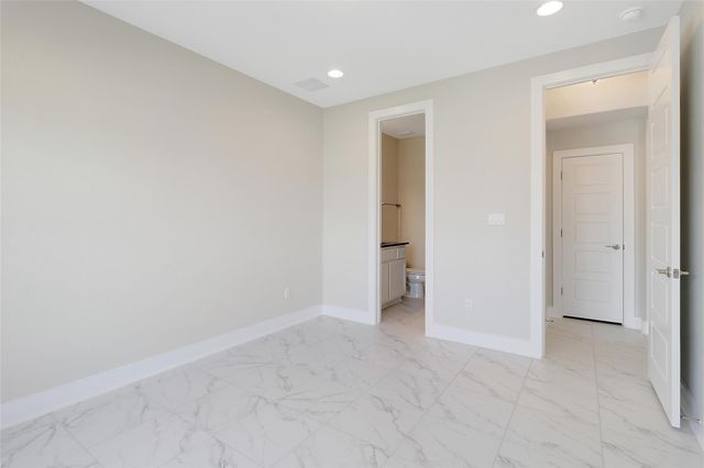 532 Great Lawn BND, Liberty Hill, TX 78642