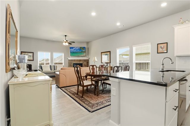 309 Fox Circle, Pea Ridge, AR 72751