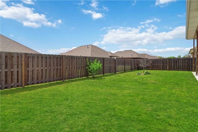 309 Fox Circle, Pea Ridge, AR 72751