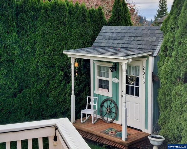 1534 Gearhart Av NW, Salem, OR 97304