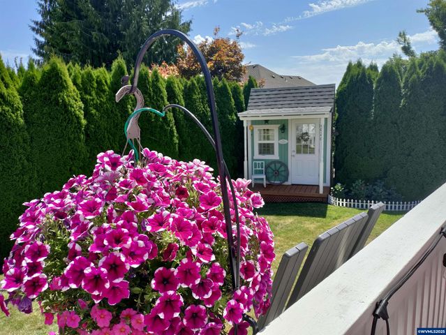 1534 Gearhart Av NW, Salem, OR 97304