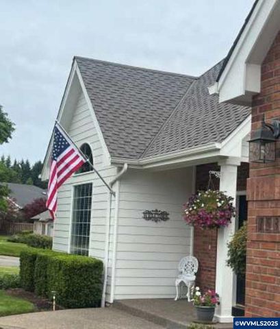 1534 Gearhart Av NW, Salem, OR 97304