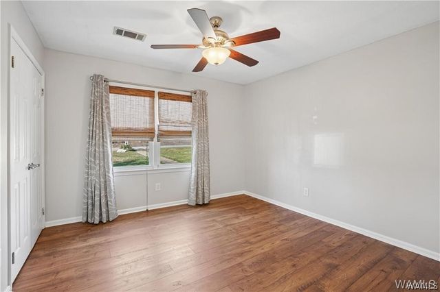 15923 Lake Hills, Northport, AL 35475